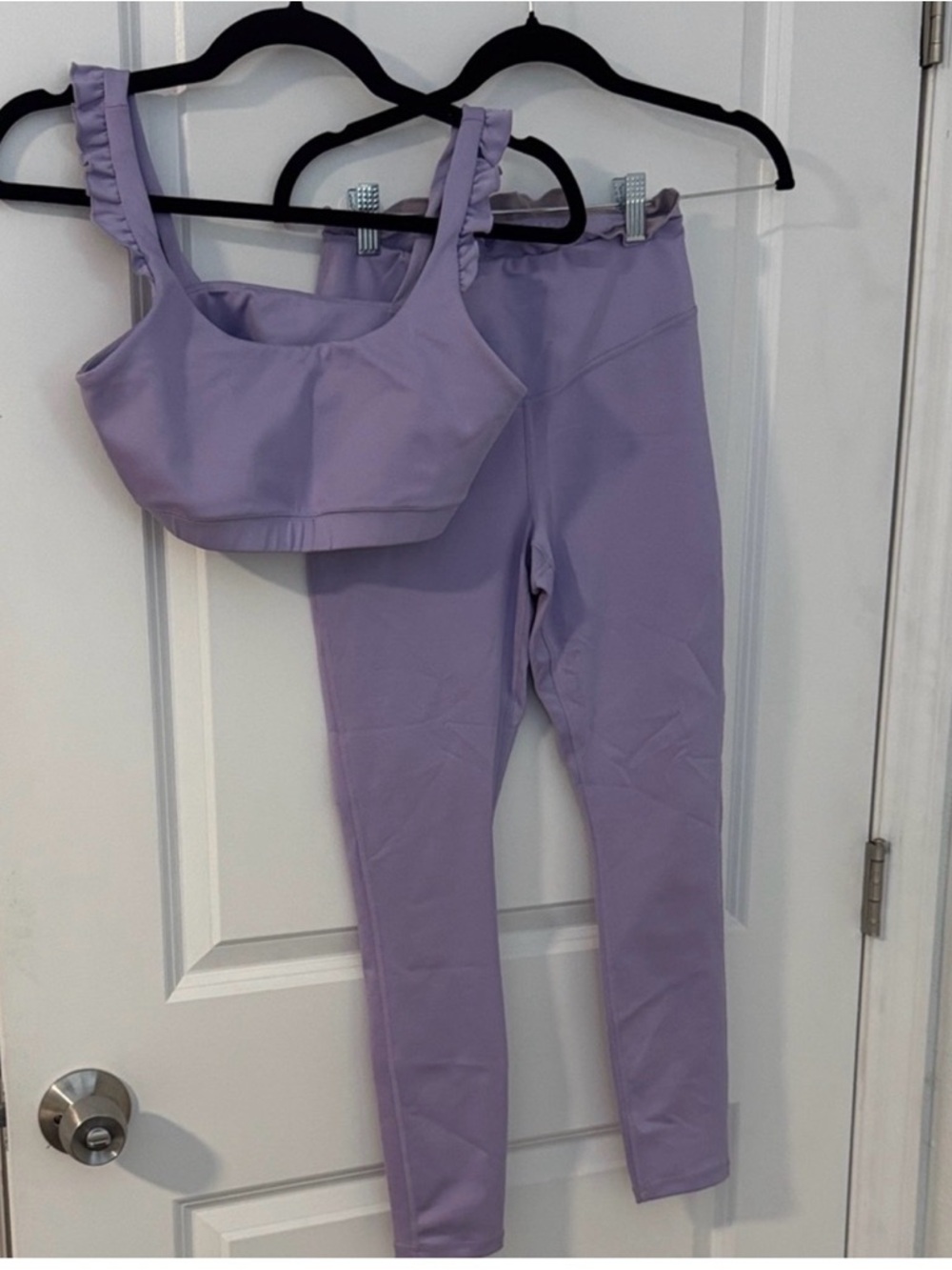 IVL Collective Purple Set Ruffle Strap Bra M + High Waist Leggings S